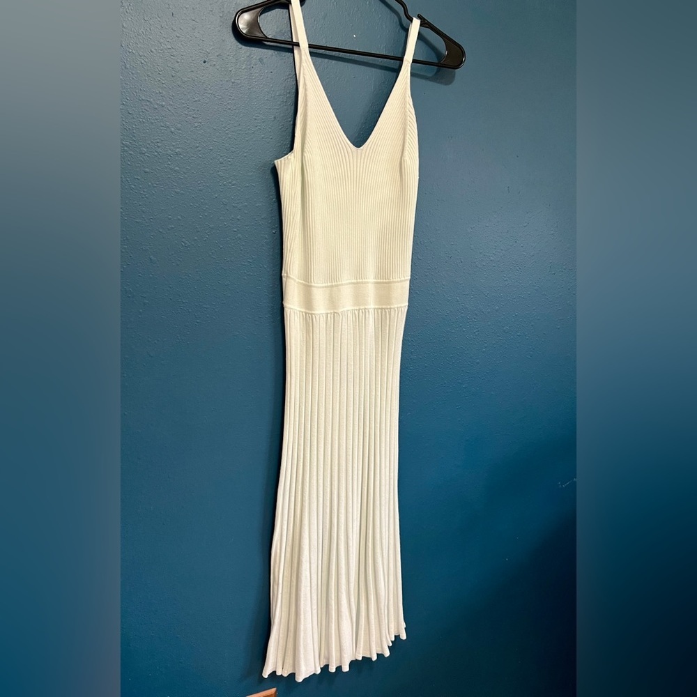 MILLY Revolve Cami Ecru Pleated Midi Dress - Medium - Picture 7 of 13